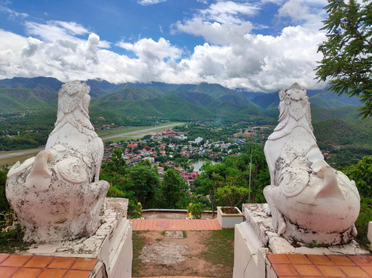 Boondee House Hotel Mae Hong Son Exterior photo